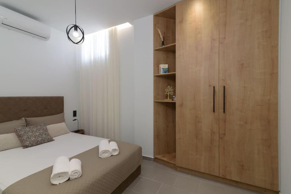 Onar Elegant Beachside Appartement Iraklion